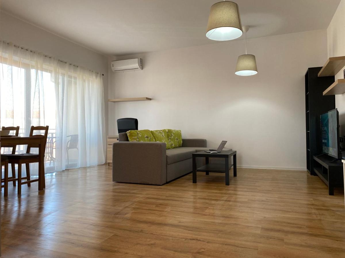 Glam Apartments Lipatti Near Iulius Mall And City Center Тімішоара Екстер'єр фото