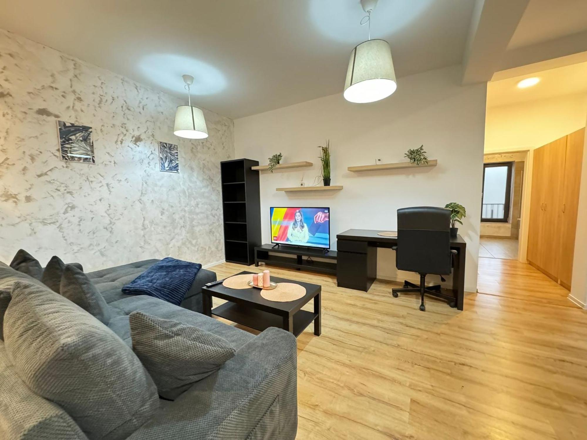 Glam Apartments Lipatti Near Iulius Mall And City Center Тімішоара Екстер'єр фото
